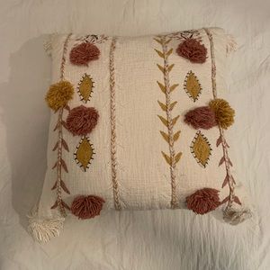 Super cute throw pillow